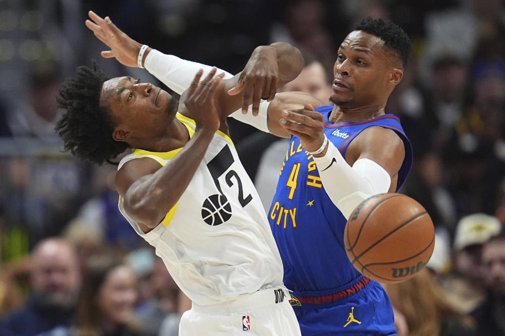 然而赛季中 然而赛季中