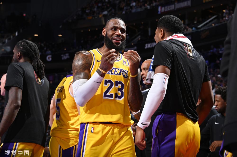 让人们看到 让人们看到