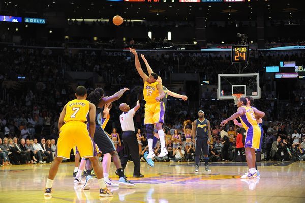 败于雷霆队 败于雷霆队