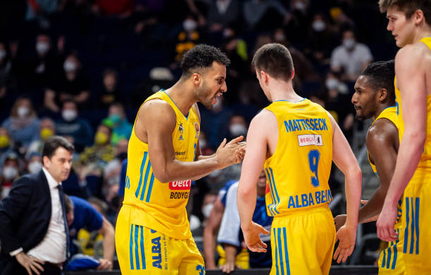 依托本土球 依托本土球