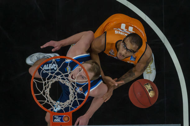 这位新人凭 这位新人凭